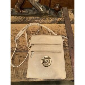 Michael Kors Fulton cross‎ body Messenger Shoulder Pocket Bag